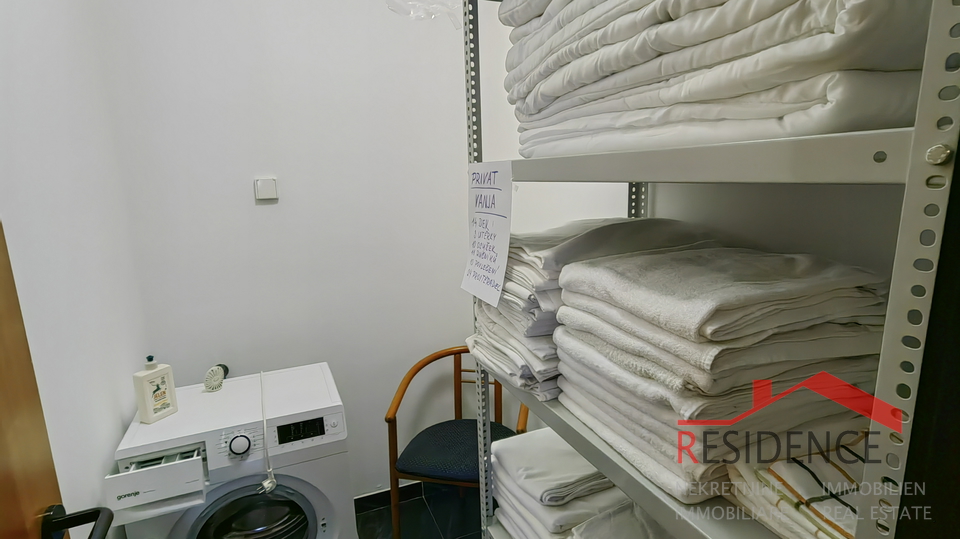Pula-Verudela, lijepi dvoetažni apartman na prvom katu