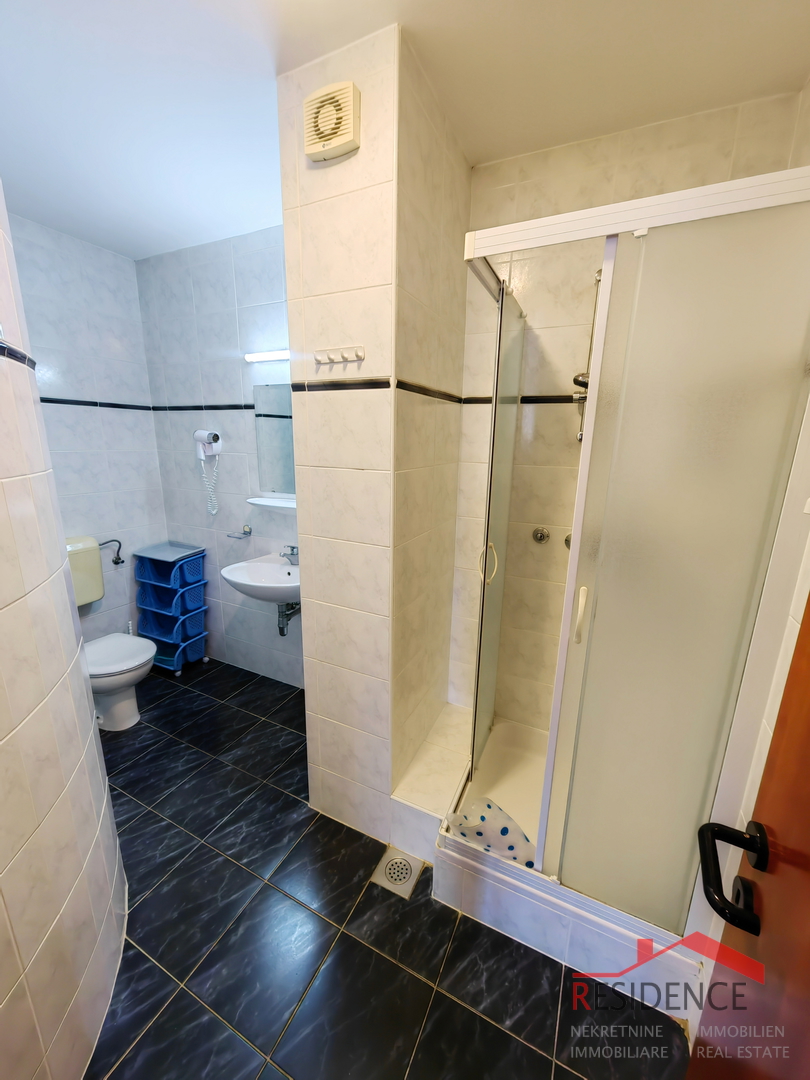 Pula-Verudela, schöne Maisonette-Wohnung im ersten Stock