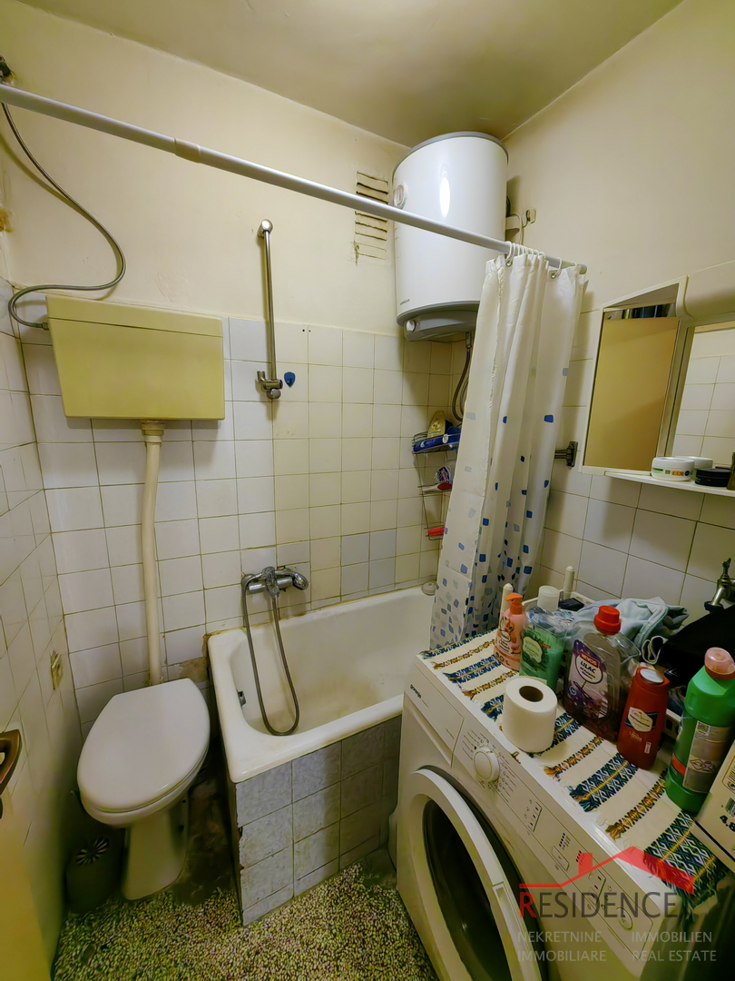 Pula, Wohnung im Zentrum im ersten Stock