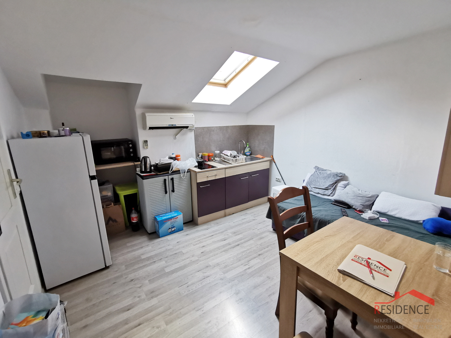 Pula, stan na drugom katu u blizini Arene