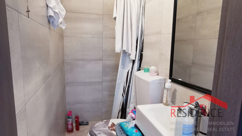 Pula, apartment on the second floor near the Arena