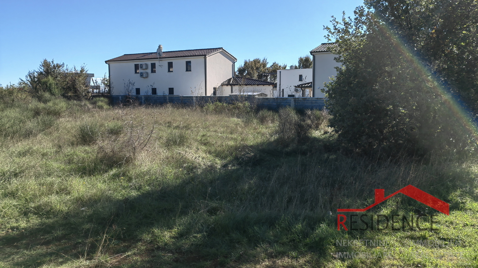 Building land in Radeki Polje