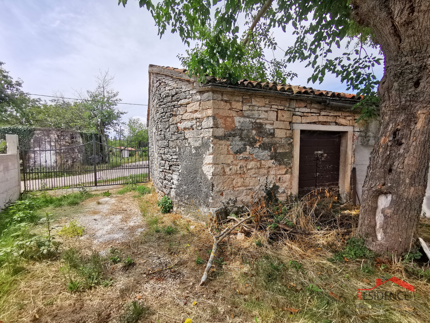 Žminj, istarska kamena kuća, pomoćni objekt, okućnica