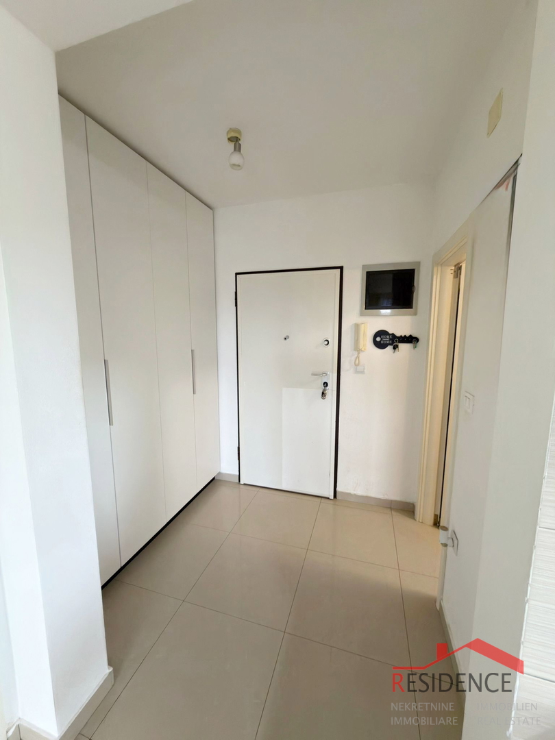 Pula – Šijana, duplex apartment with two terraces and open city view