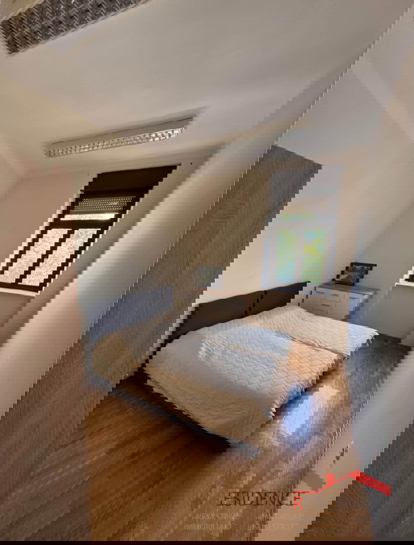 Pula, renovirani stan u centru