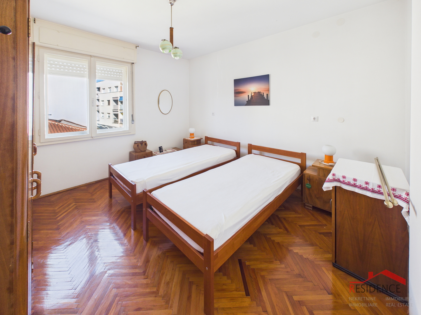 Ekskluzivna prodaja, Stan na Kaštanjeru, 2.kat