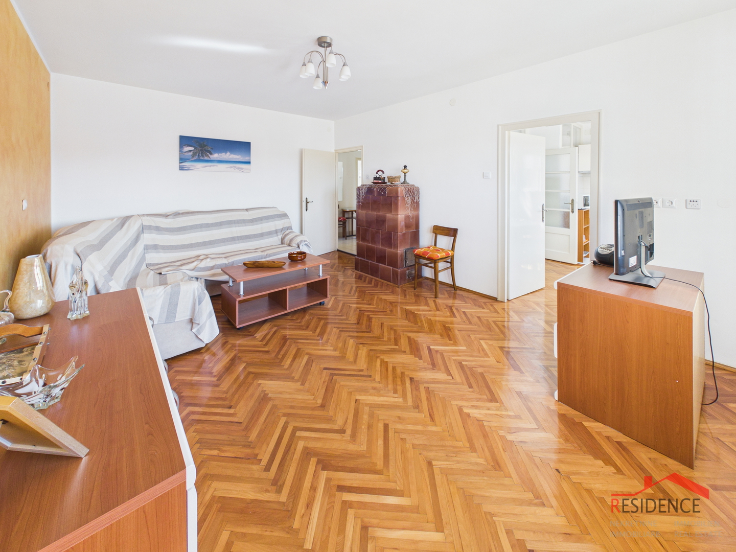 Ekskluzivna prodaja, Stan na Kaštanjeru, 2.kat