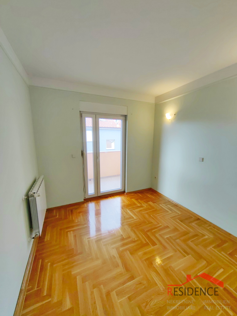 Šijani, lijepi stan na drugom katu