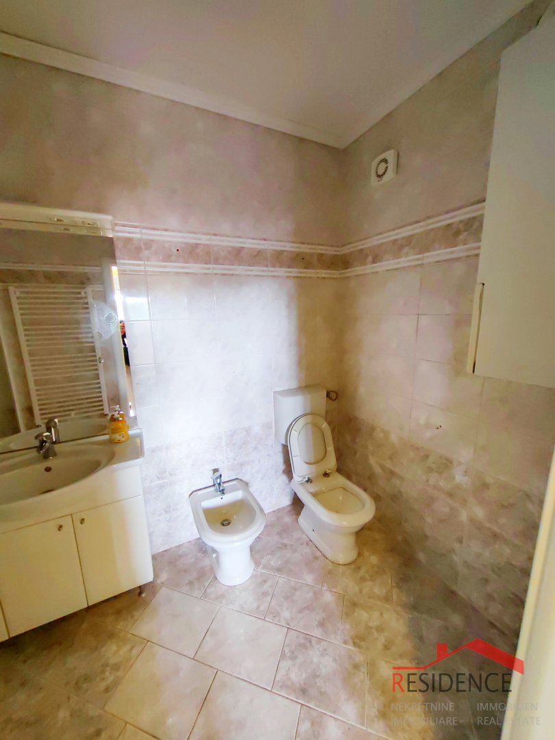 Šijani, lijepi stan na drugom katu