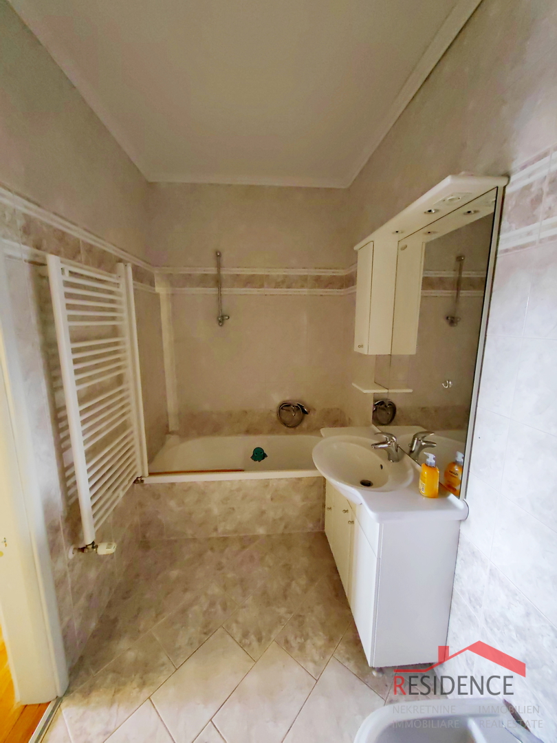 Šijani, lijepi stan na drugom katu