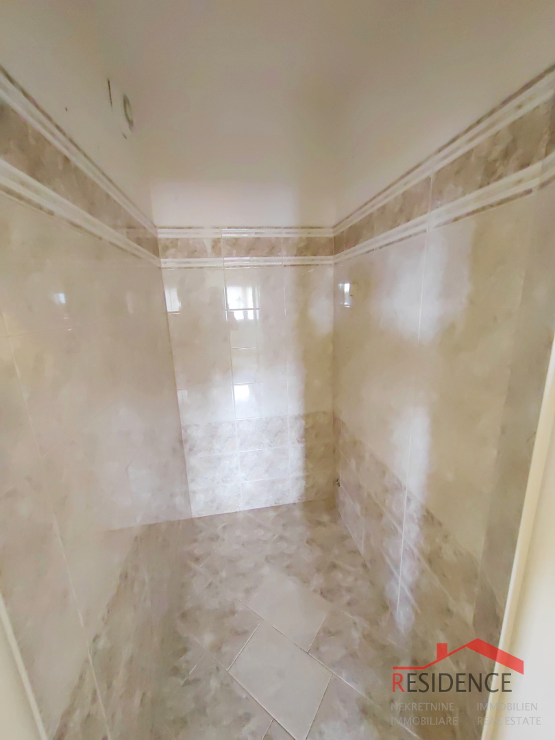 Šijani, lijepi stan na drugom katu