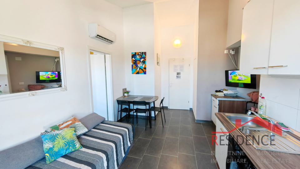 Štinjan, dva apartmaja v prvem nadstropju