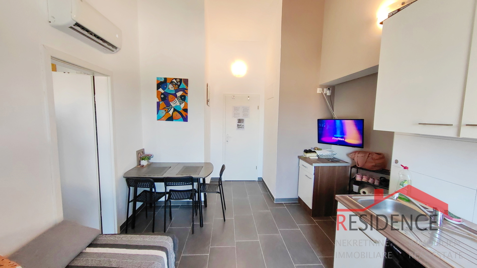 Štinjan, dva apartmaja v prvem nadstropju