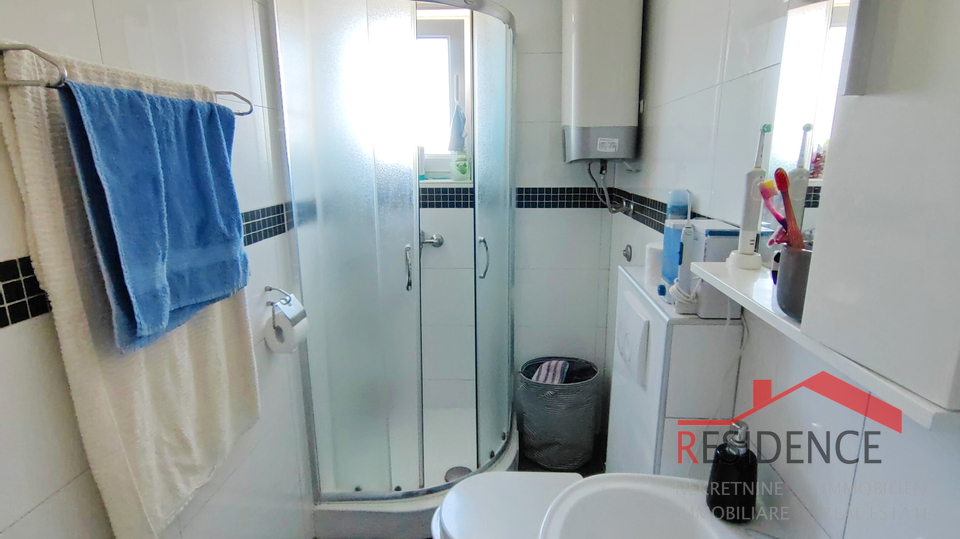 Štinjan, dva apartmaja v prvem nadstropju