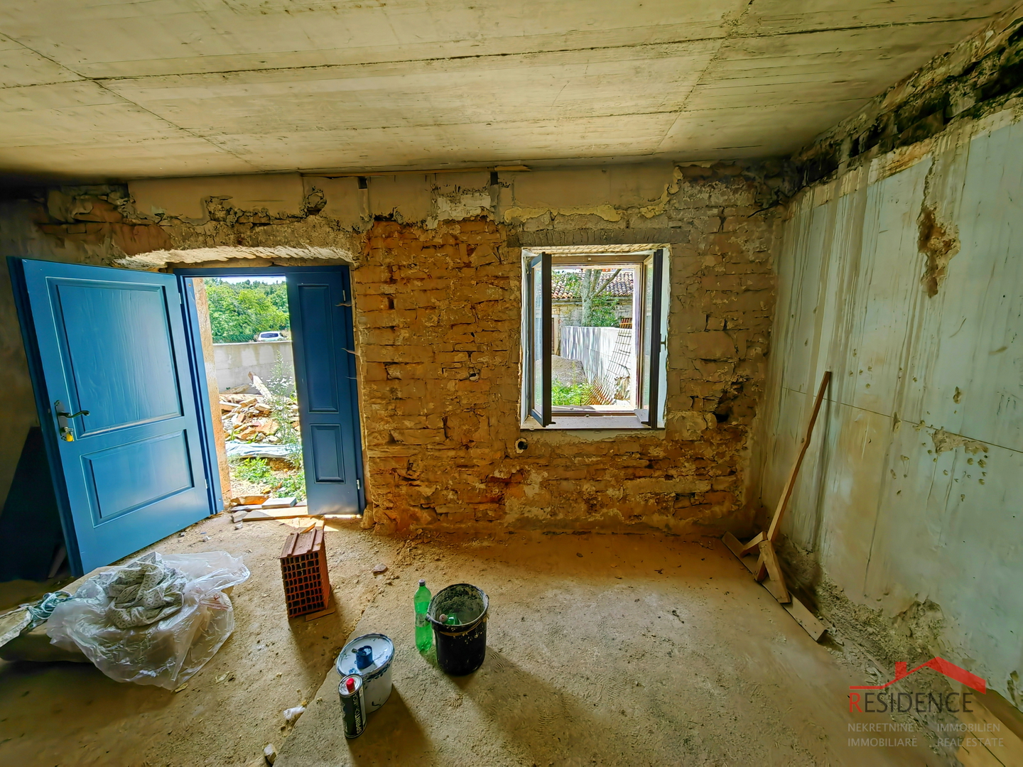 Žminj, Istrian stone house, outbuilding, garden