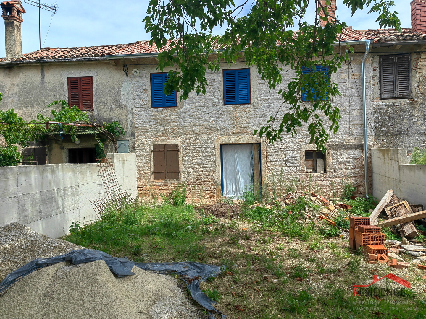 Žminj,  istarska kamena kuća, pomoćni objekt, okućnica