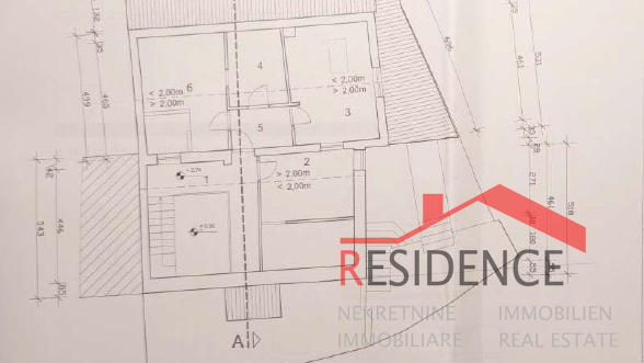 Pazin, hiša s čudovitim pogledom na goro Učko