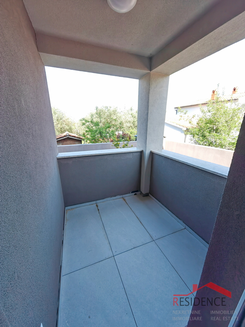 Valbandon, new two-bedroom apartment on the ground floor