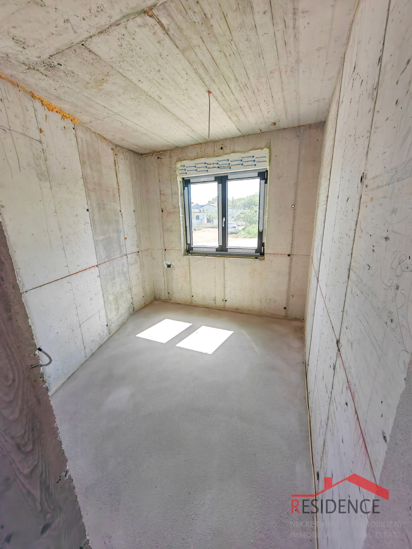 Valbandon, novi stan u prizemlju