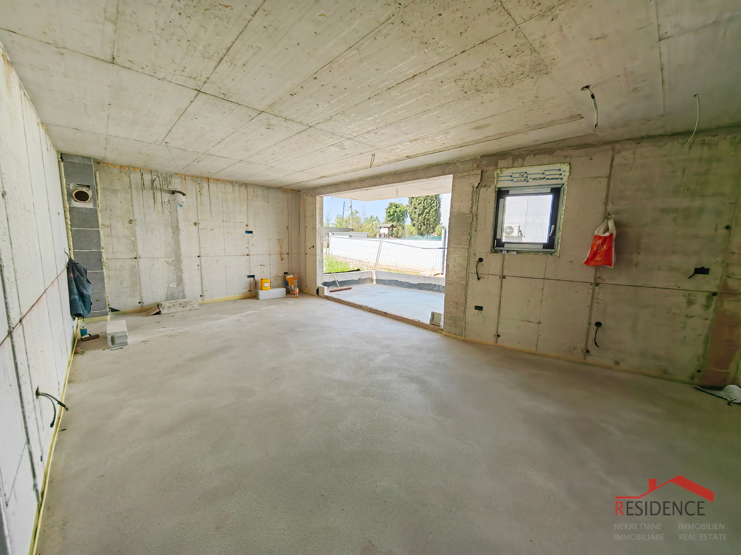 Valbandon, novi stan u prizemlju