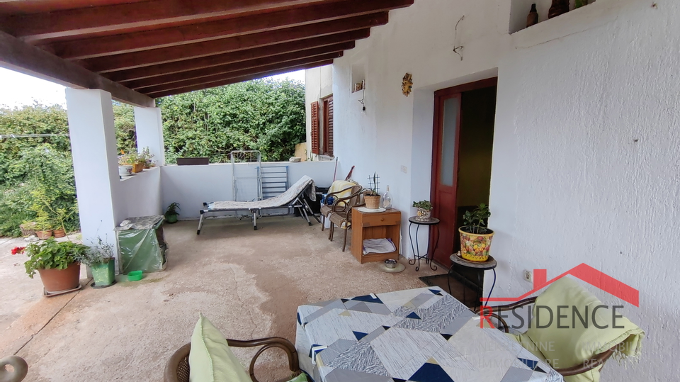 Detached single-storey house in Valtura
