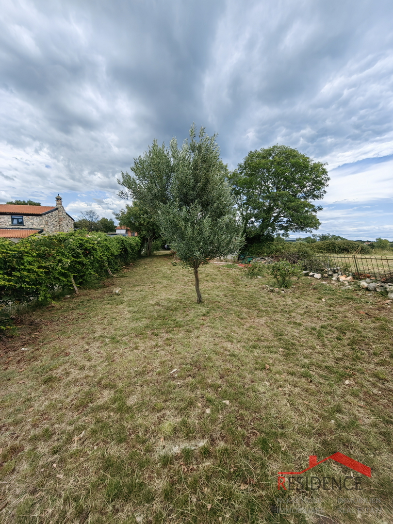 Samostojeća prizemnica u Valturi