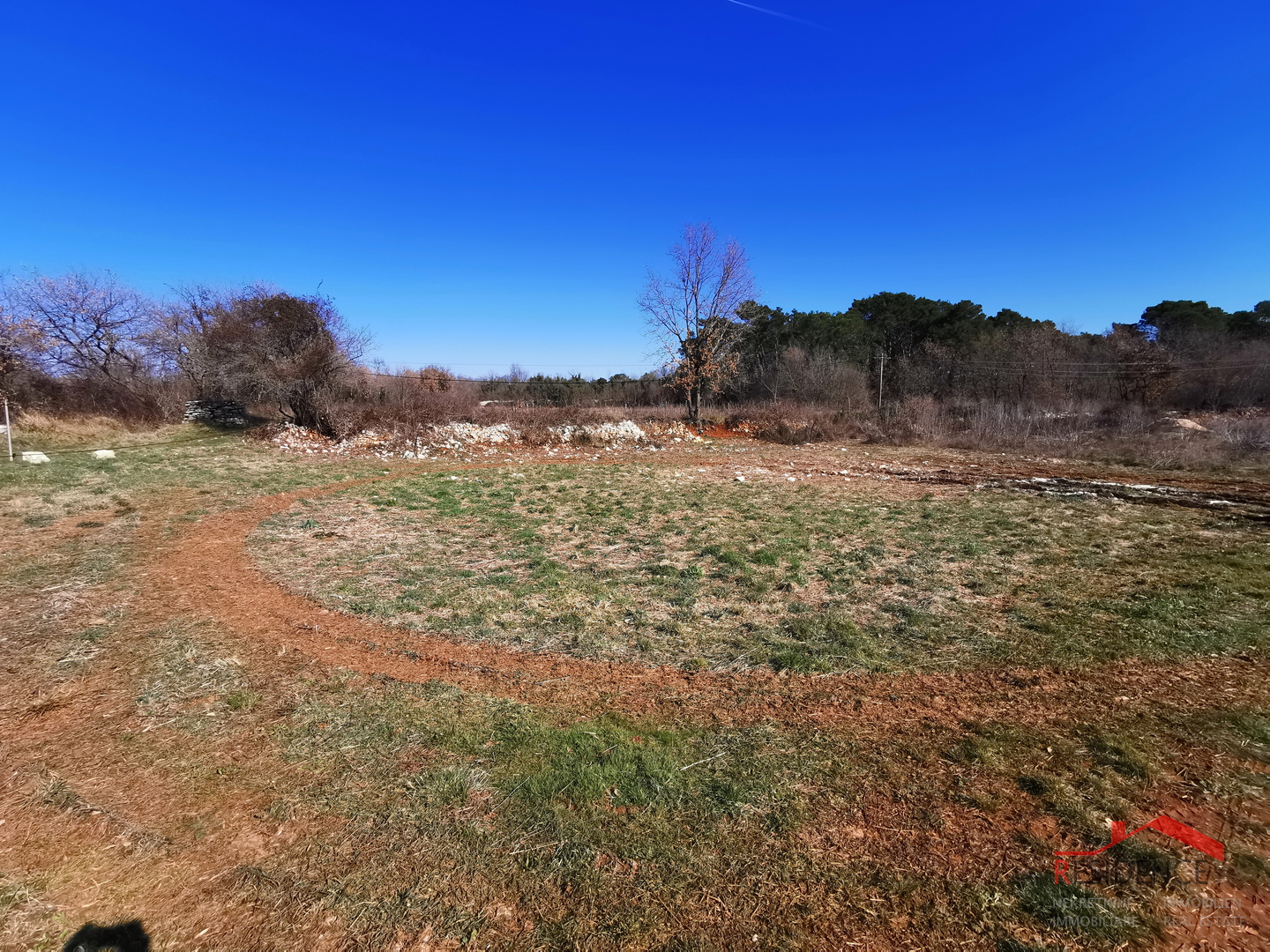 VODNJAN, SV.CECILIJA, BUILDING LAND WITH BUILDING PERMIT
