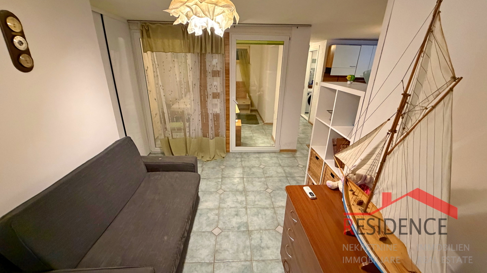 Banjole, Volme, kuća sa bazenom, vrt