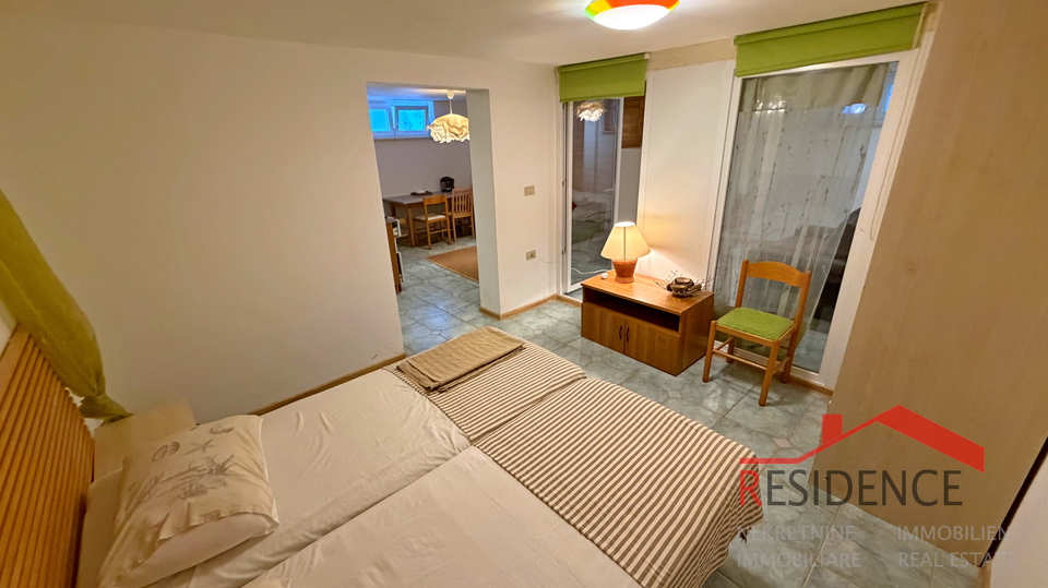 Banjole, Volme, kuća sa bazenom, vrt