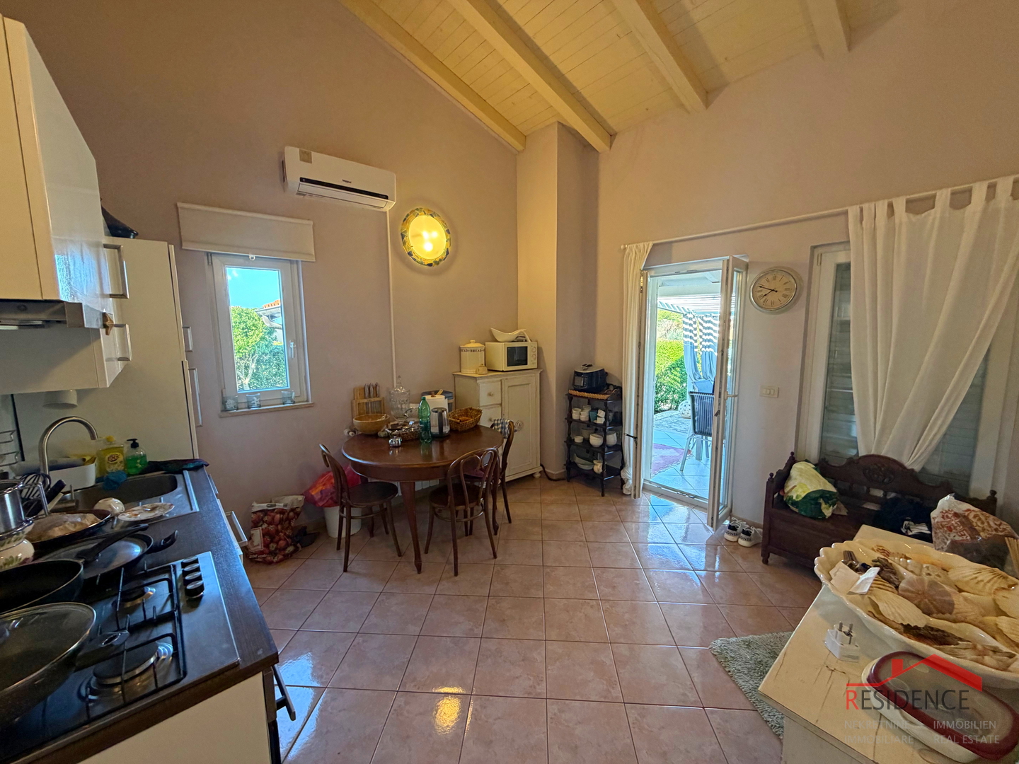 Banjole, Volme, kuća sa bazenom, vrt