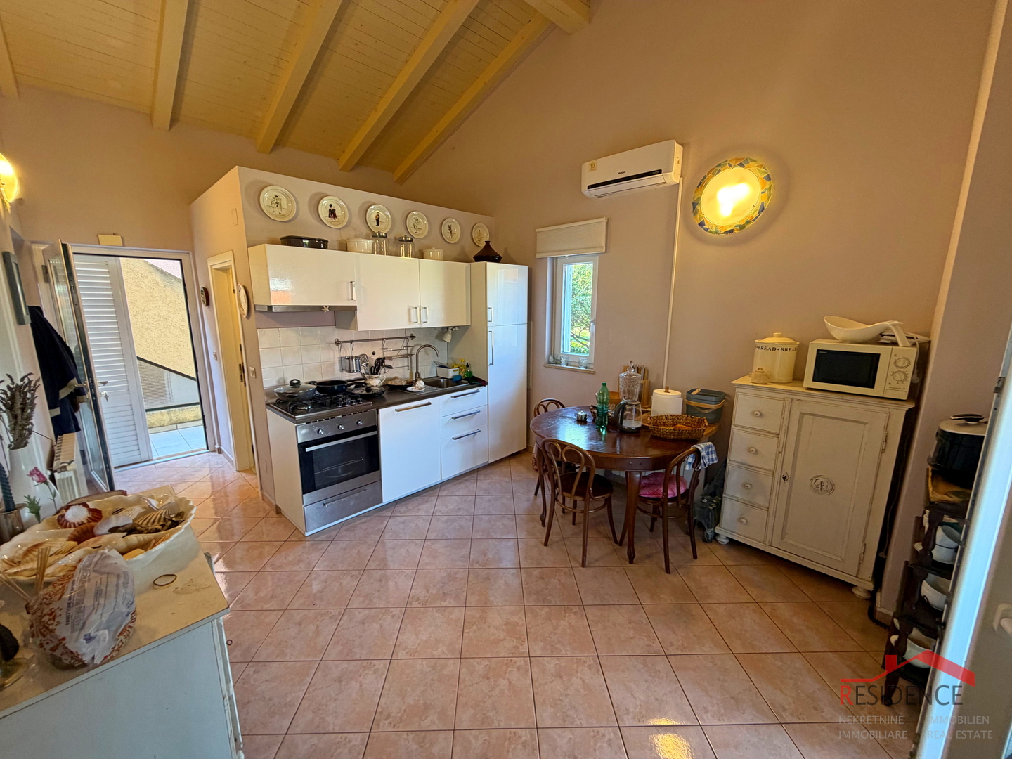 Banjole, Volme, kuća sa bazenom, vrt