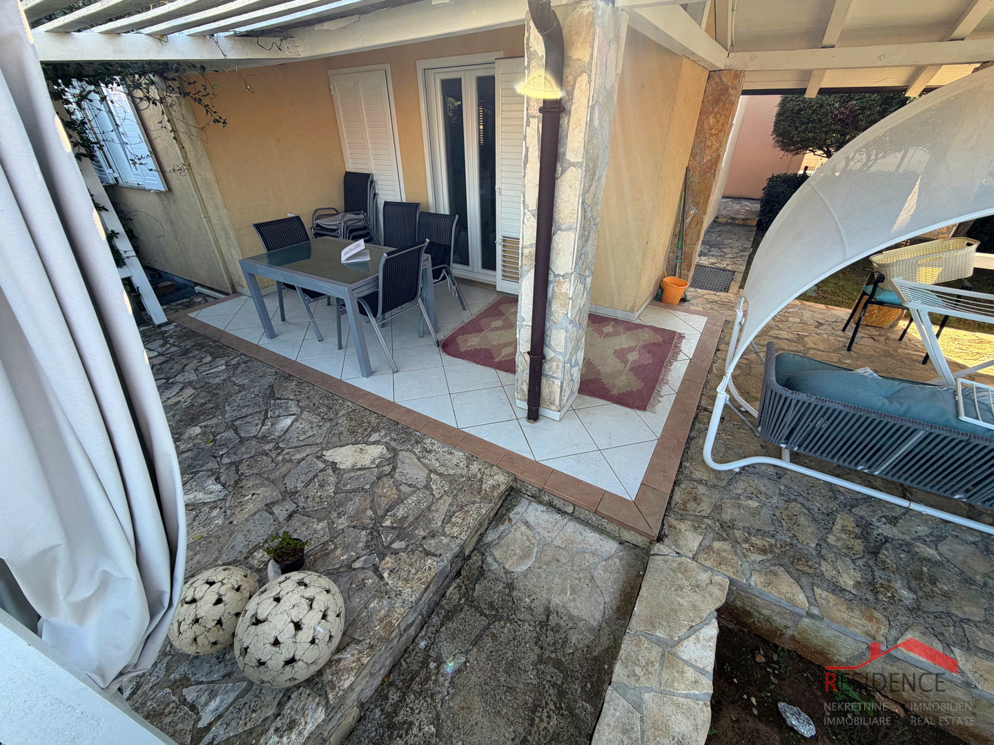 Banjole, Volme, kuća sa bazenom, vrt