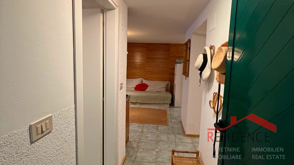 Banjole, Volme, kuća sa bazenom, vrt