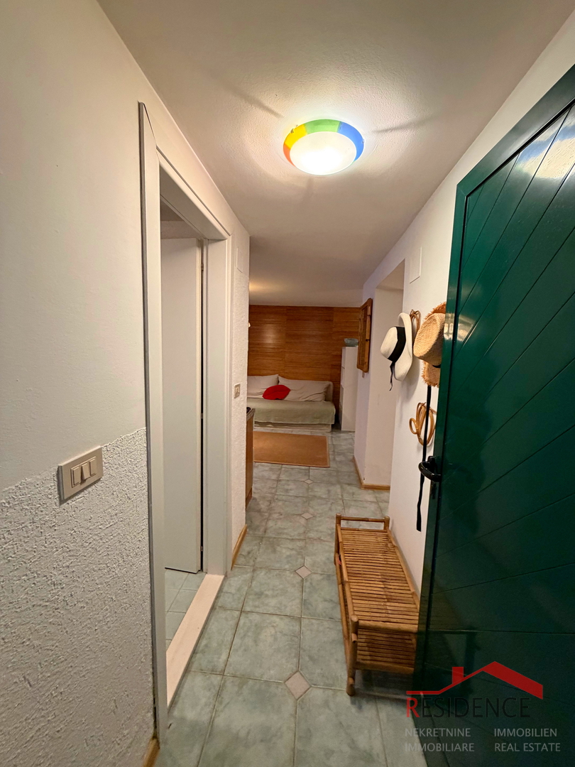 Banjole, Volme, kuća sa bazenom, vrt