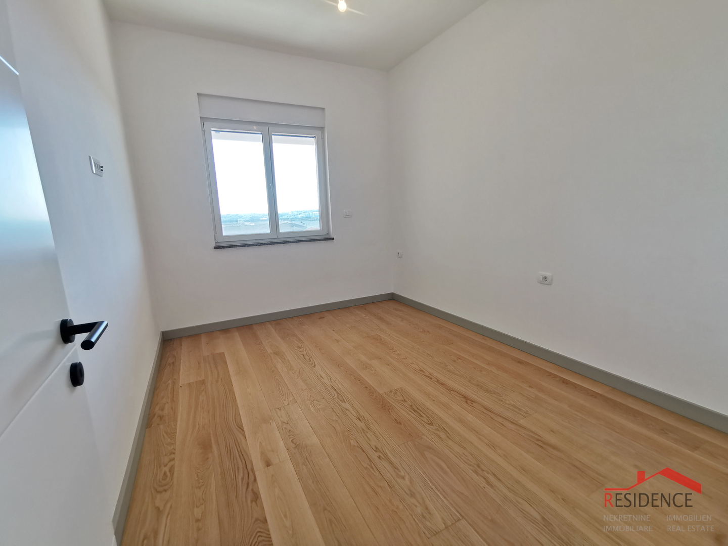 Banjole - Volme, novi apartman na drugom katu s pogledom na more, garaža