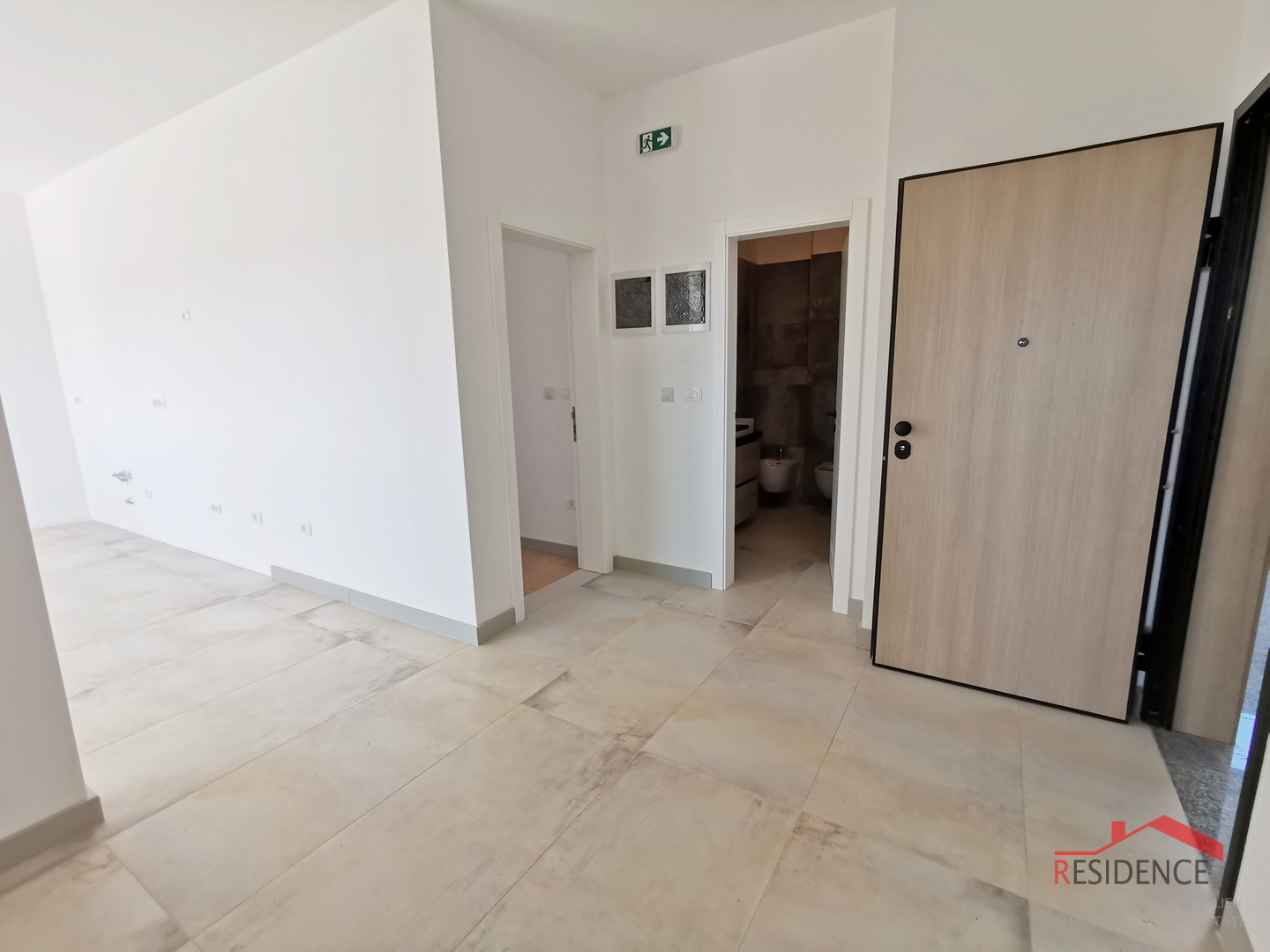 Banjole - Volme, novi apartman na drugom katu s pogledom na more, garaža