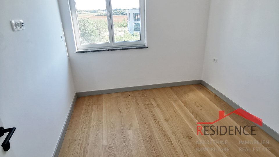 Banjole - Volme, neue Wohnung im zweiten Stock mit Meerblick, Parkplatz