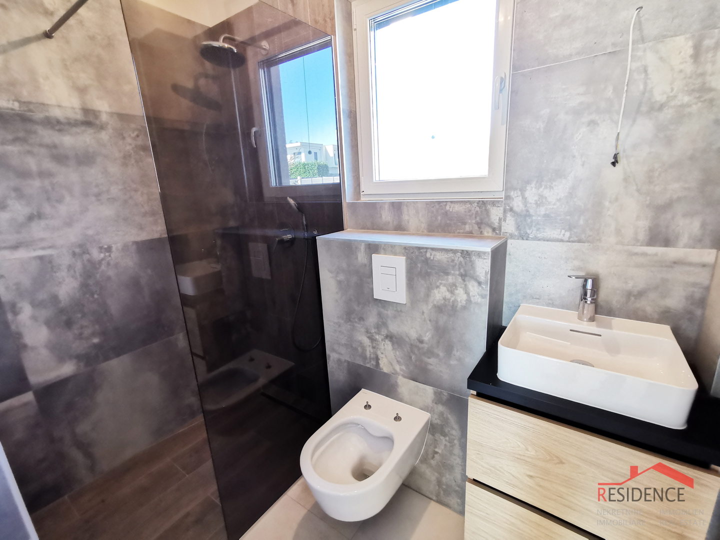 Banjole - Volme, new ground floor apartment with swimming pool and garden, garage