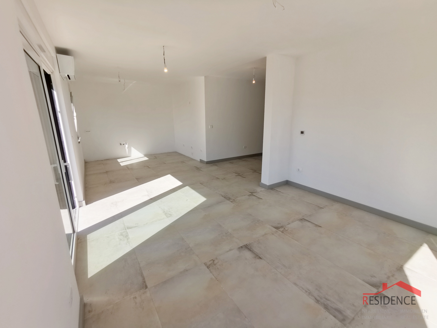 Banjole - Volme, new ground floor apartment with swimming pool and garden, garage