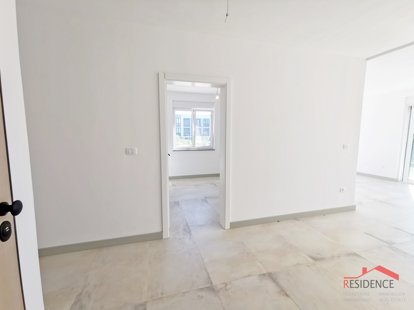 Banjole - Volme, new ground floor apartment with swimming pool and garden, garage