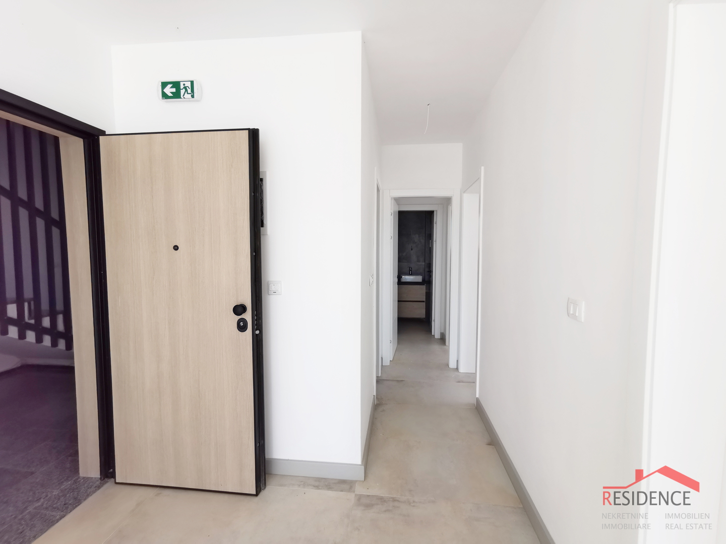Banjole - Volme, new ground floor apartment with swimming pool and garden, garage