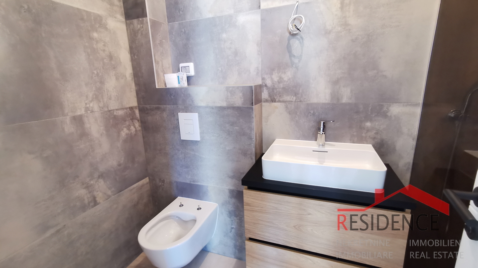 Banjole - Volme, new ground floor apartment with swimming pool and garden