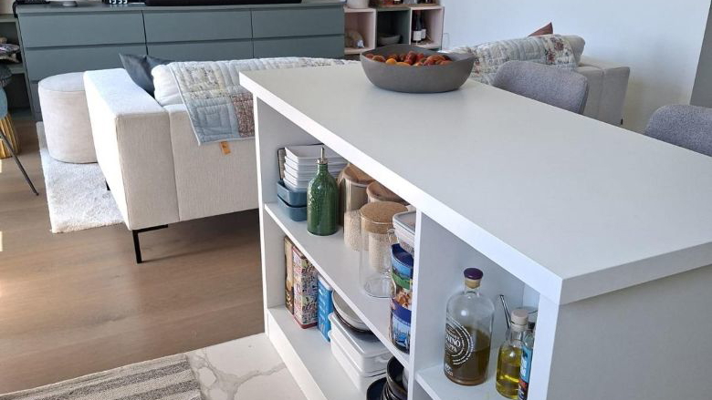 Ekskluzivna nekretnina!!! U novom resortu duplex apartman sa pogledom na more, prirodu i sportske terene!!!!!