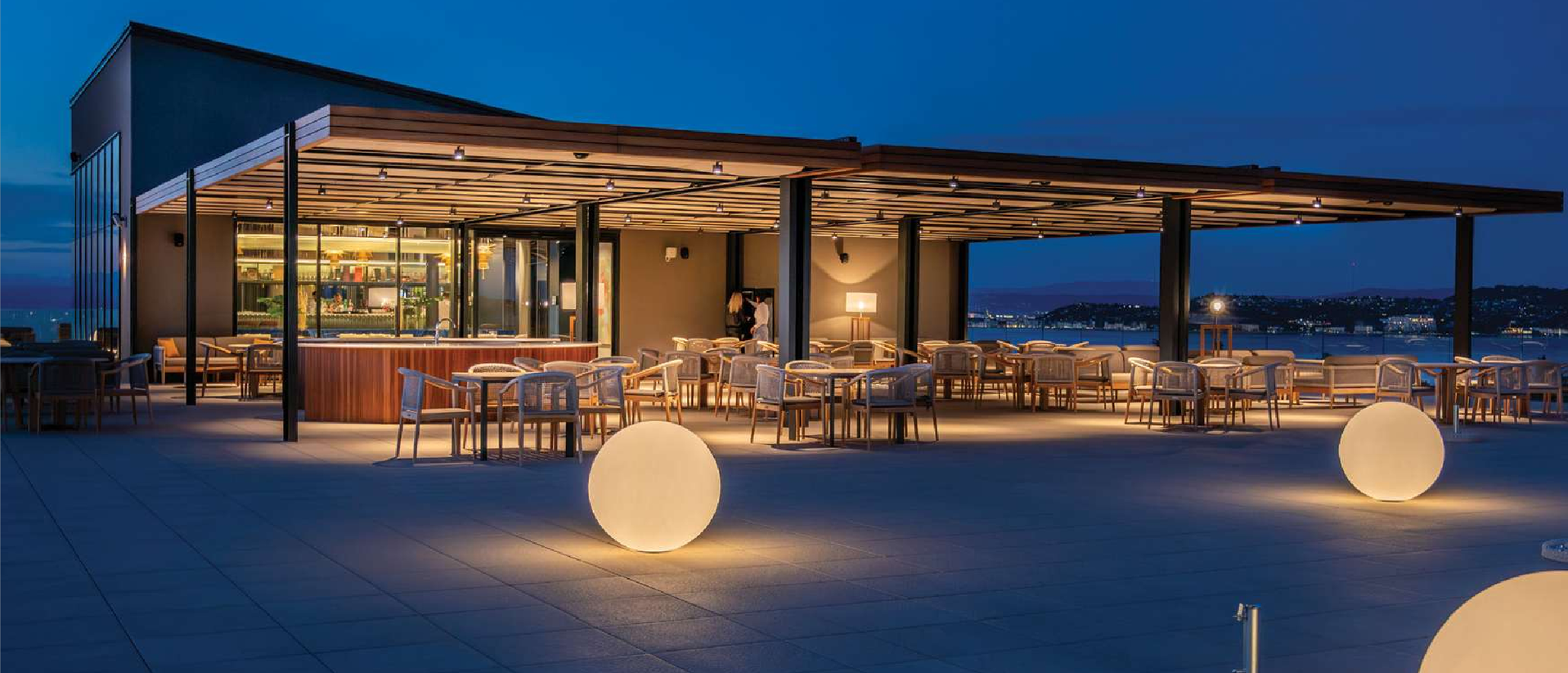 Ekskluzivna nekretnina!!! Luksuzni apartman u novom resortu sa pogledom na more!!!