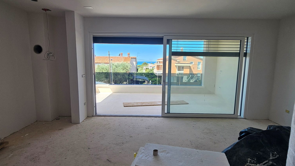 New construction&excl;&excl;&excl; Beautiful large apartment with sea view&excl;&excl;&excl;