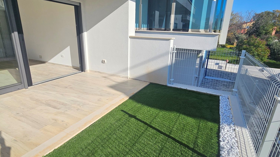 Prekrasni apartmani u novogradnji!!! Samo 300 metara od mora!