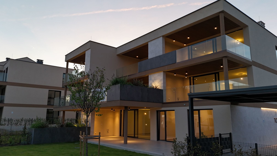 Ekskluzivna prilika!!! Nova rezidencija u Novigradu sa luksuznim stanovima!!!!