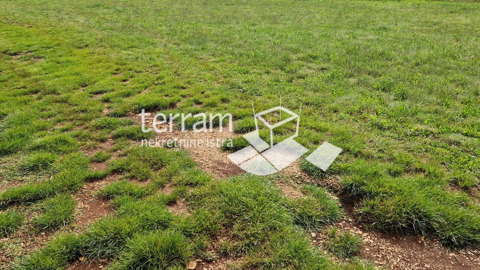 Istria, Svetvinčenat, Režanci, building plot 2214m2 GREAT LOCATION #sale