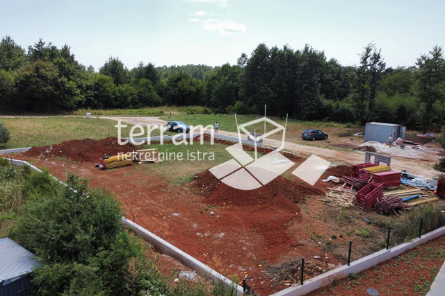 Istrien, Barban, Baugrundstück mit Baugenehmigung für ein Doppelhaus, #Verkauf