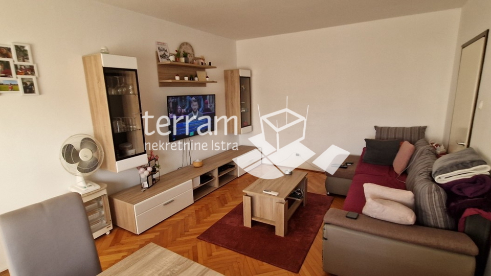 Istria, Pula, Veruda, apartment 70m2, 2 bedrooms, first floor  #sale